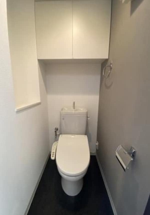 トイレ(※別タイプの室内写真となり、実際のお部屋とは異なります。)