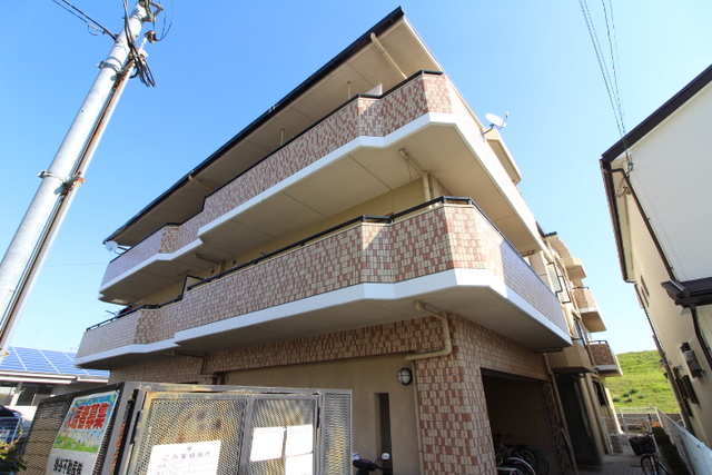 famille IKEDA（ファミーユ池田）
