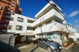 コーポウエストリバー外観写真