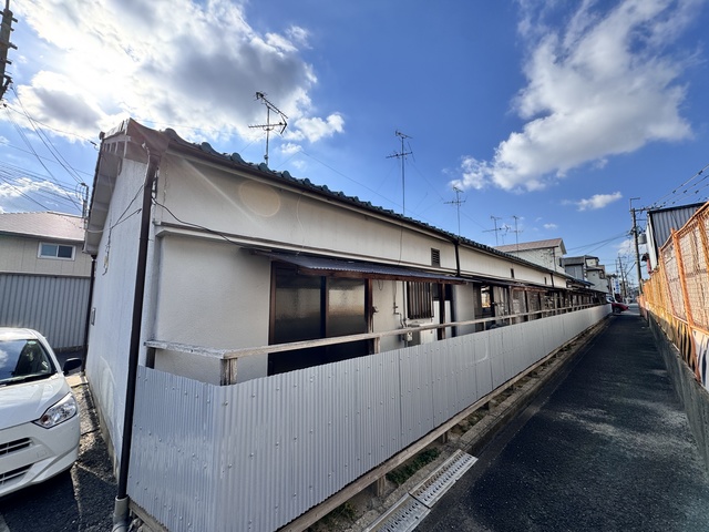 鳥飼西4丁目テラスハウス
