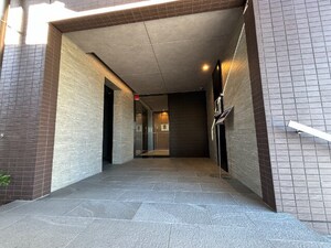 ユニロイヤル上社外観写真