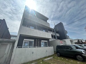 コーポハルラサン　南棟外観写真