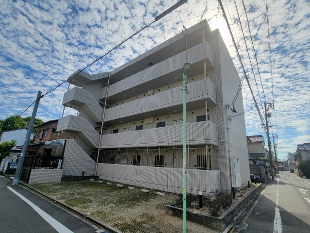 スカイコート天塚★