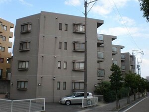 セレーブル外観写真