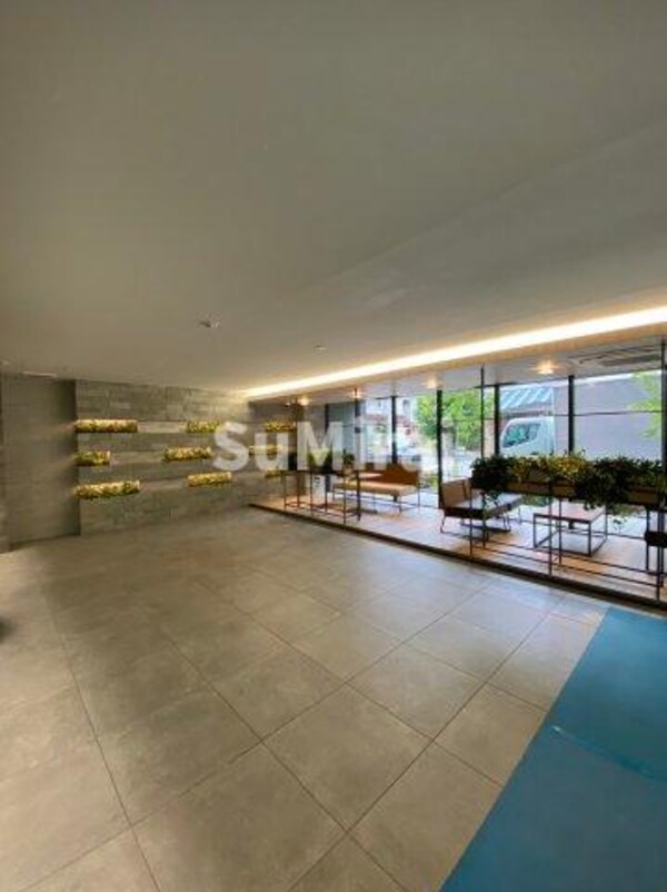 ロビー・ラウンジ