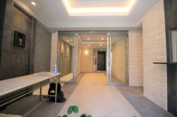 ロビー・ラウンジ