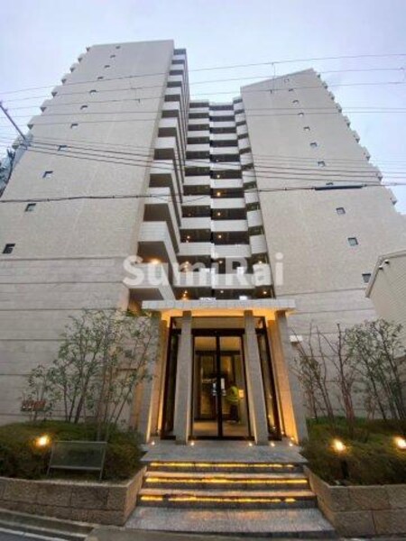 レジュールアッシュ神戸元町外観写真