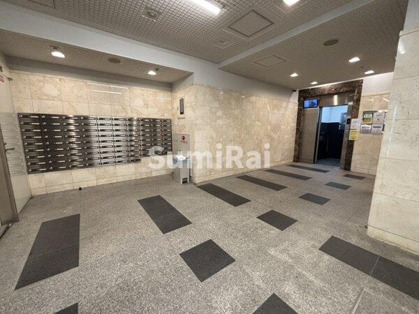 ロビー・ラウンジ