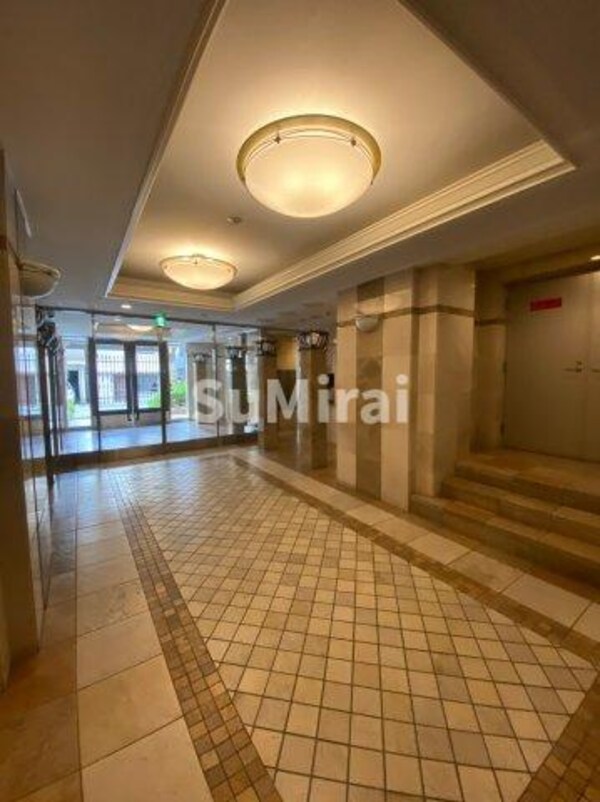 ロビー・ラウンジ