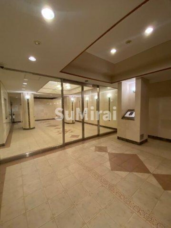 ロビー・ラウンジ