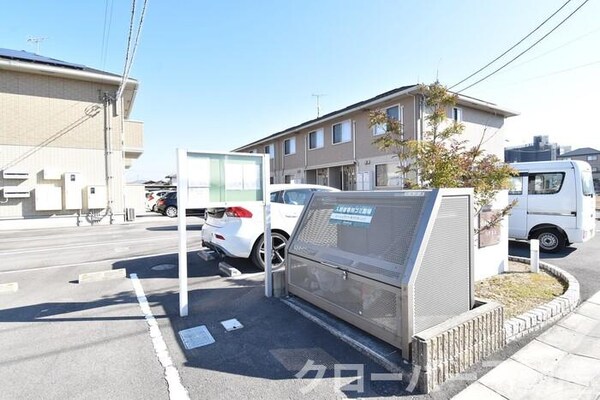 建物設備(ゴミ庫)