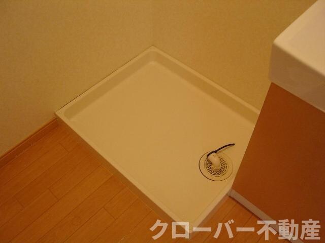 物件外観写真1　(洗濯パン（イメージ）)