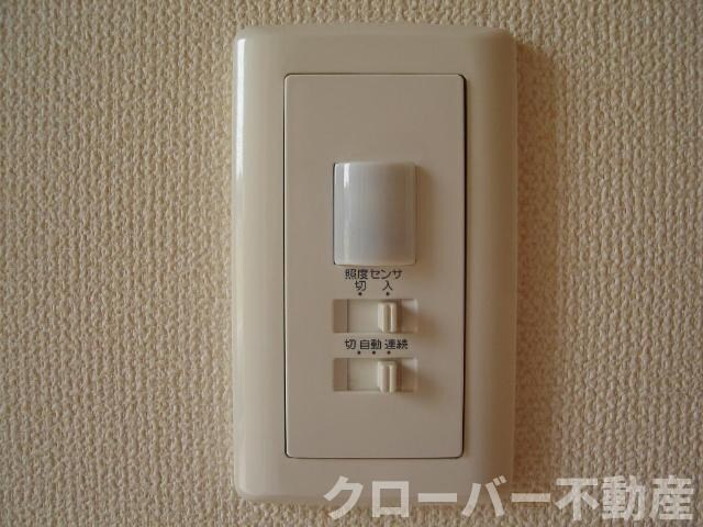 物件内観写真14　(人感センサー)