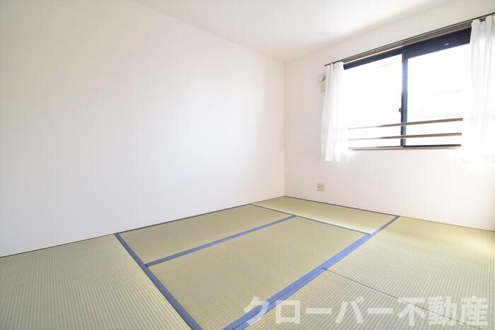 物件内観写真14　(和室６帖)