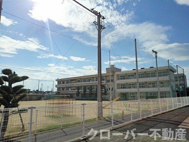 物件外観写真7　(丸亀市立城南小学校まで850m)