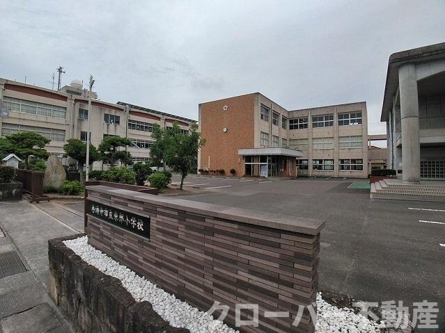物件外観写真6　(善通寺市立東部小学校まで160m)