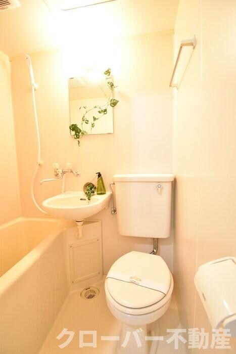 物件内観写真12　(トイレ)