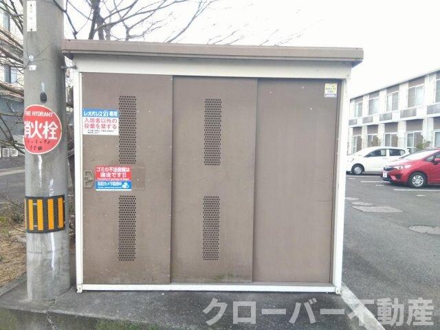 物件内観写真25　(ゴミボックス)