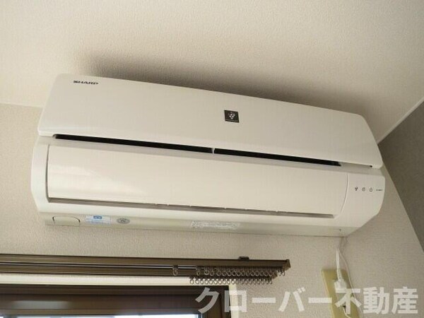 建物設備(エアコン)