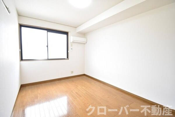 内装他(北洋室６帖)