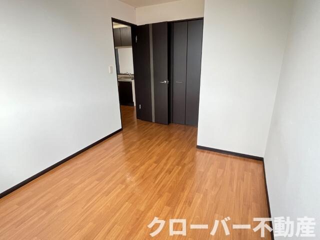 物件内観写真6　(室内)