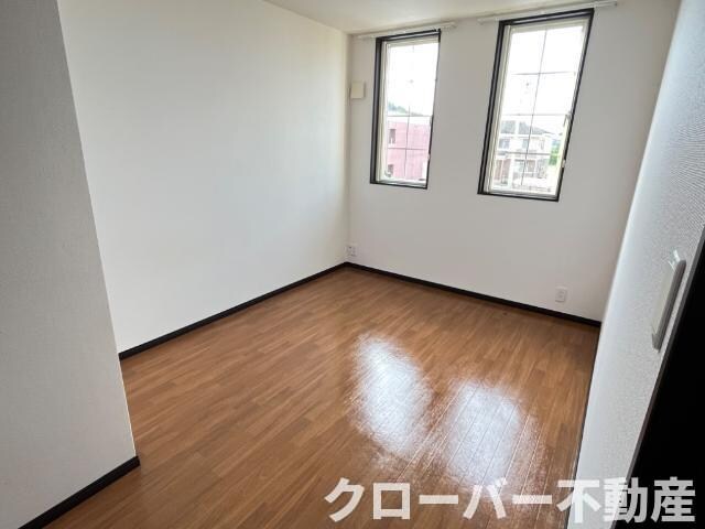 物件内観写真7　(室内)