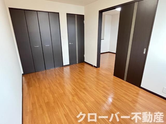 物件内観写真8　(室内)