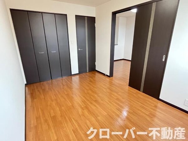 内装他(室内)