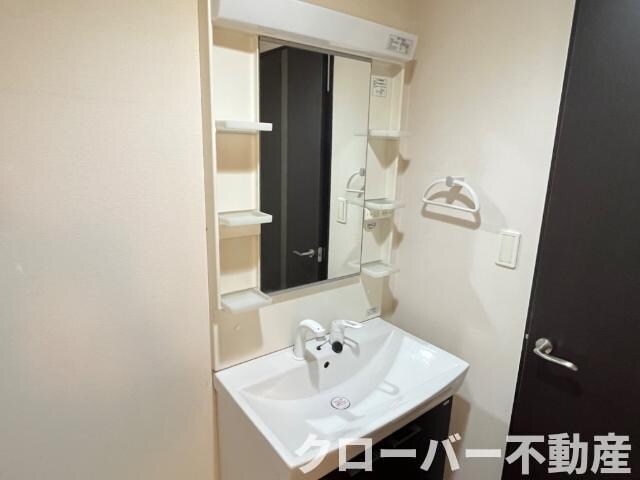 物件内観写真11　(洗面)