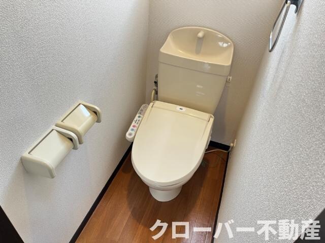 物件内観写真12　(トイレ)