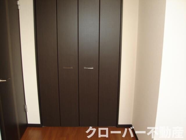 物件内観写真16　(北洋室クローゼット)