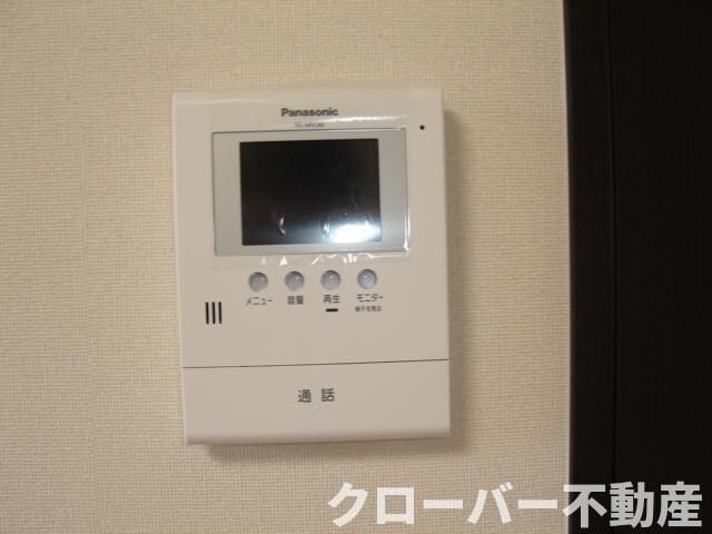 物件内観写真18　(カメラ付インターホン)