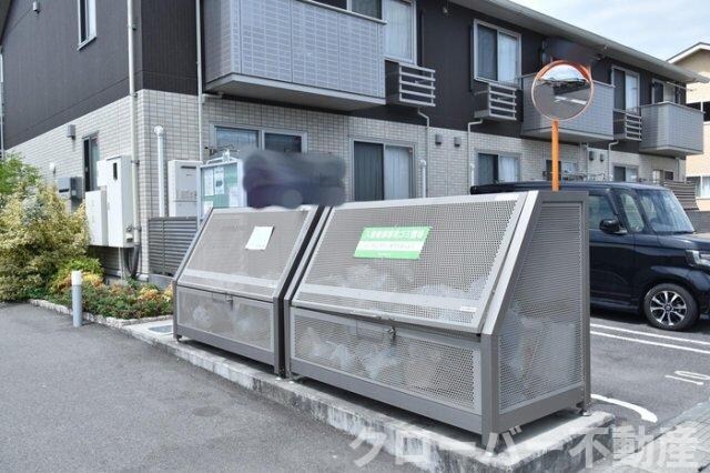 物件内観写真27　(ゴミ置場)