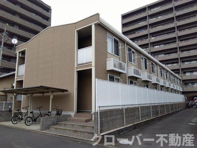 レオパレス富の物件外観写真