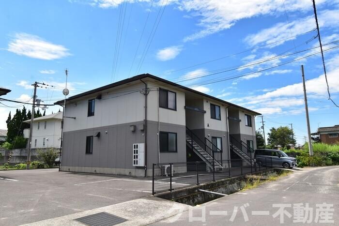 物件外観写真1　(建物外観)