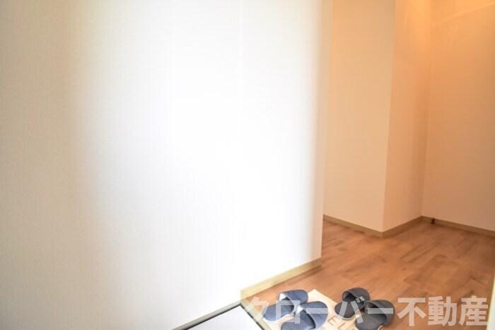 物件内観写真21　(玄関)