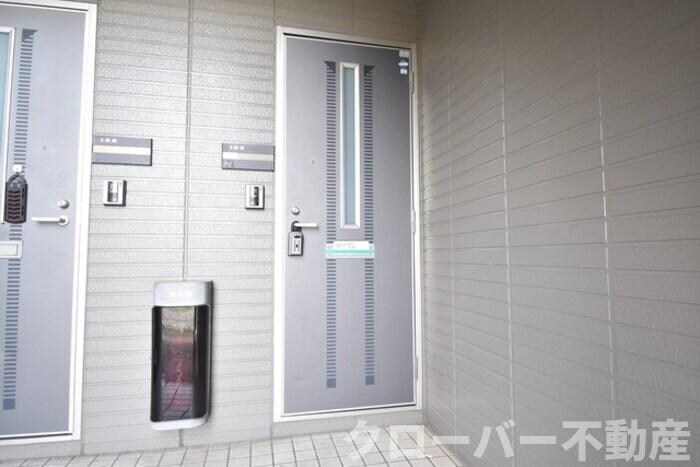 物件内観写真22　(玄関)