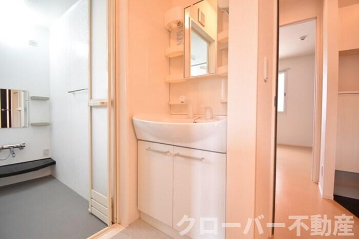 物件内観写真16　(洗髪洗面化粧台)