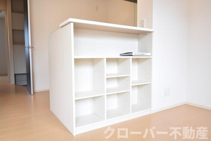 物件内観写真20　(カウンター収納)