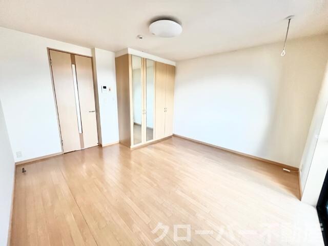 物件内観写真3　(洋室)