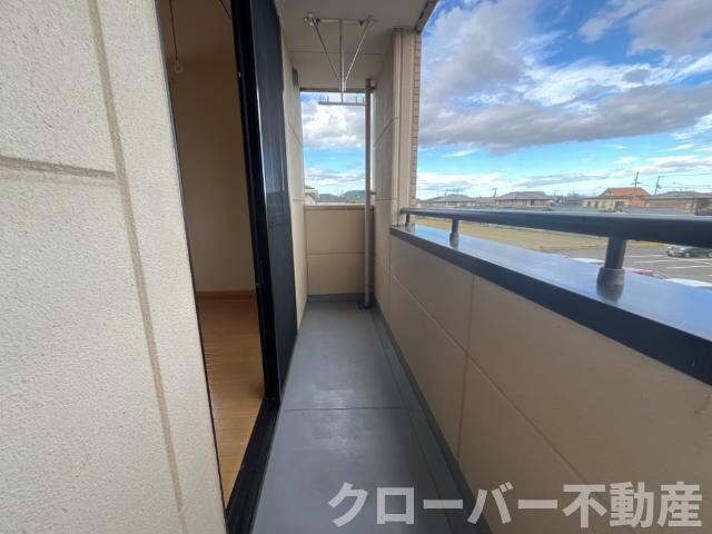 物件内観写真8　(ベランダ)