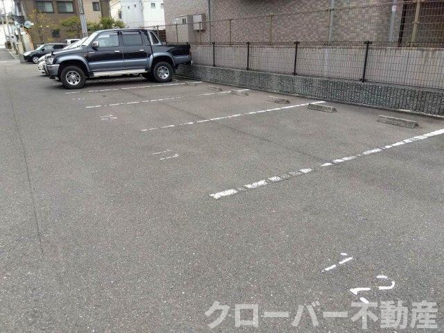 物件外観写真4　