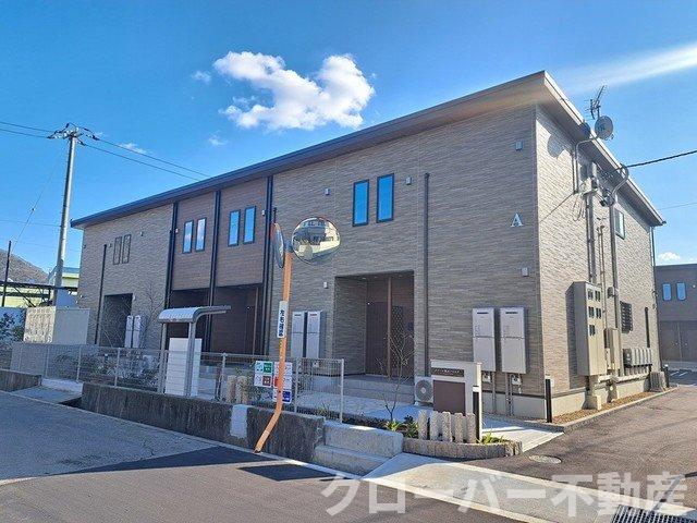 クラール鶴市フロイデＡ