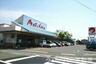 物件外観写真2　(マルナカ檀紙店さんまで300m)