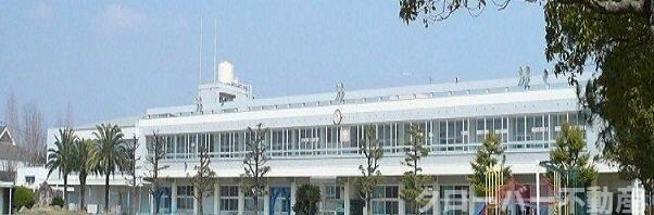 物件外観写真2　(高松市立香南小学校さんまで600m)