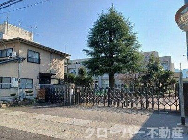 周辺環境(高松市国分寺南部小学校さんまで850m)