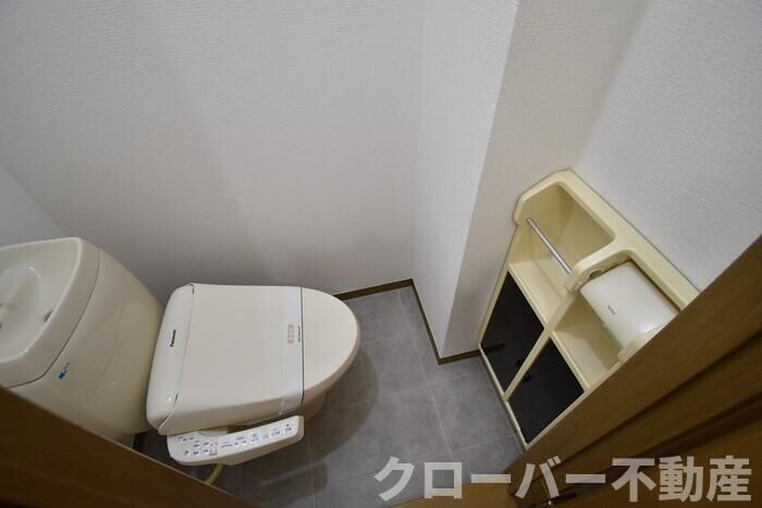 物件内観写真16　(温水洗浄暖房便座)