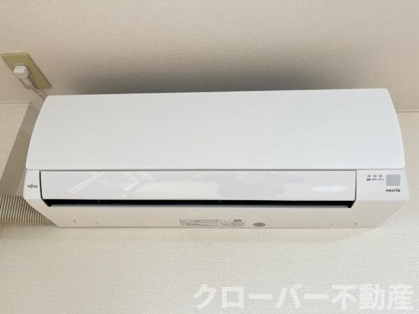 建物設備(エアコン)