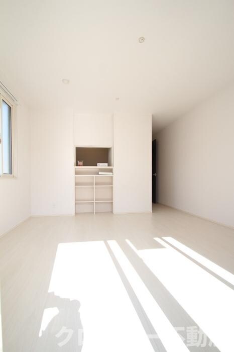 物件内観写真7　(LDK１２．１帖)