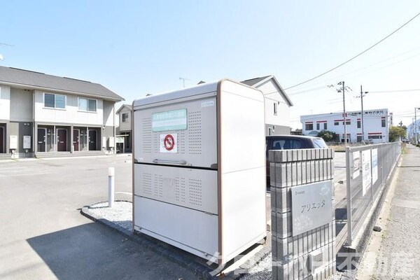 建物設備(ゴミ置場)